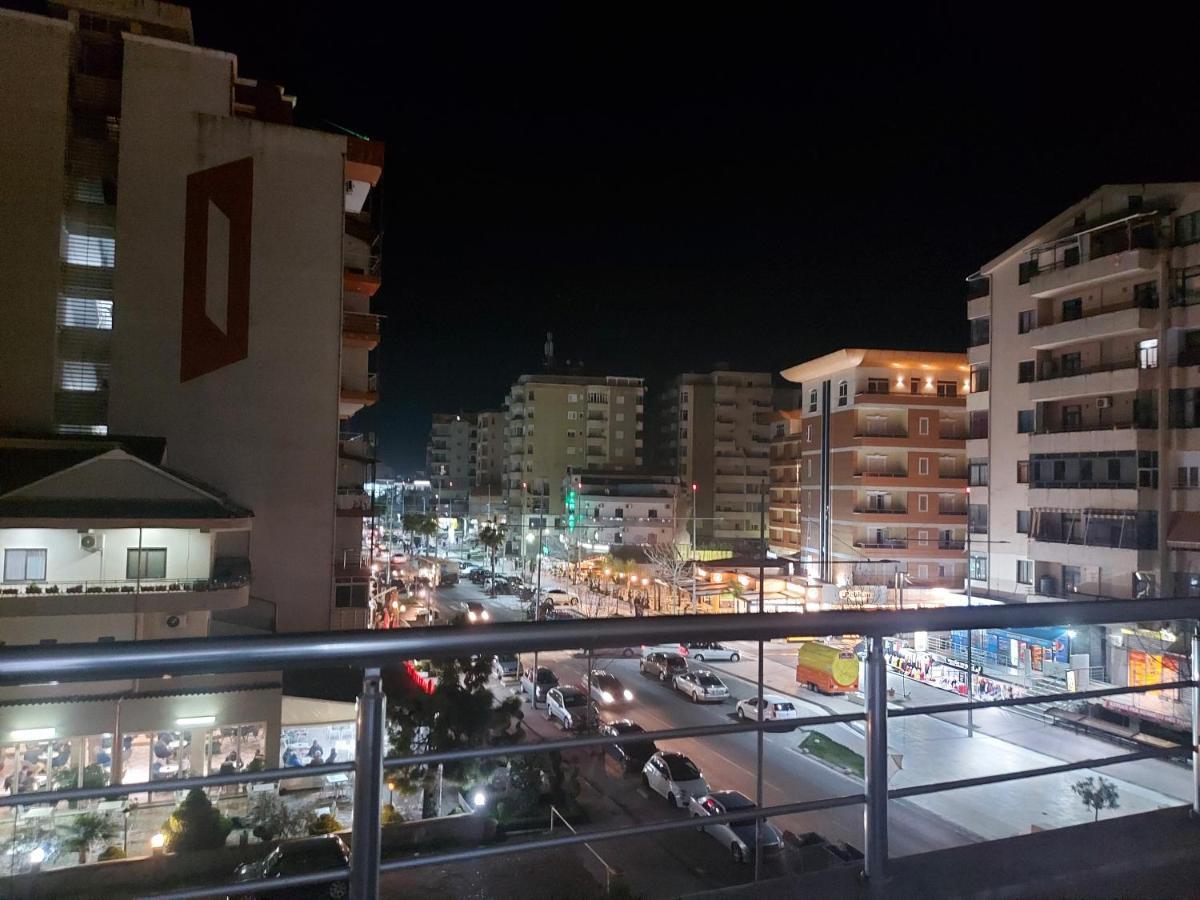 Bral Apartment 3 Durrës Buitenkant foto