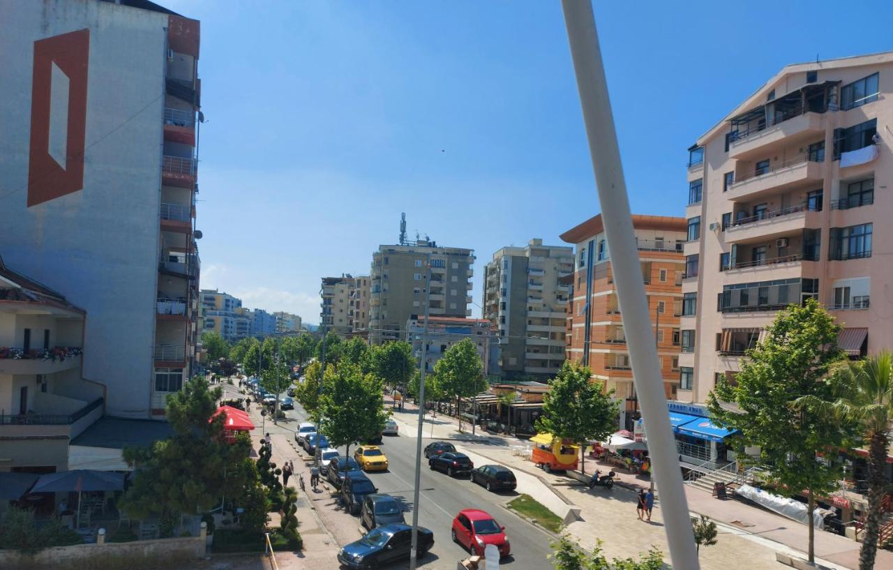 Bral Apartment 3 Durrës Buitenkant foto
